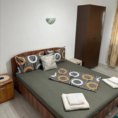 Casa Ebo * Două Mai